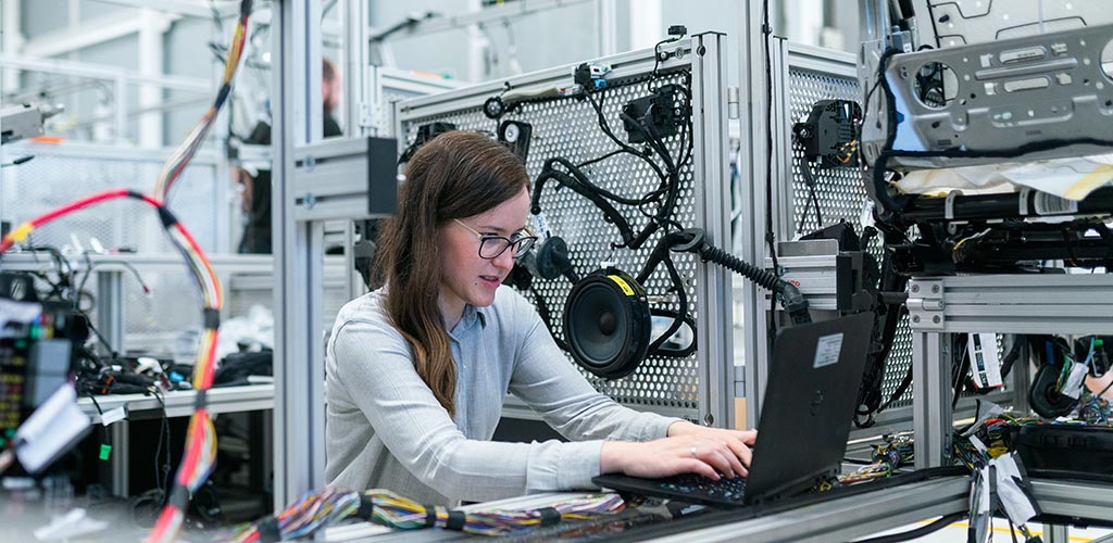 Ipar 4.0 mérnök és informatikai fejlődés OLM Rendszer